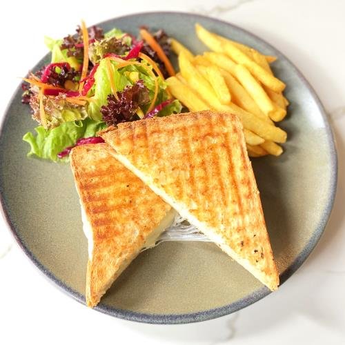 Kaşarlı Tost
