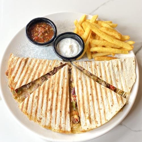 Etli Quesadilla